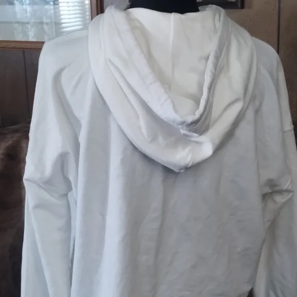 FRIENDS Store Cream Cropped Hoodie - Picture 5 of 5